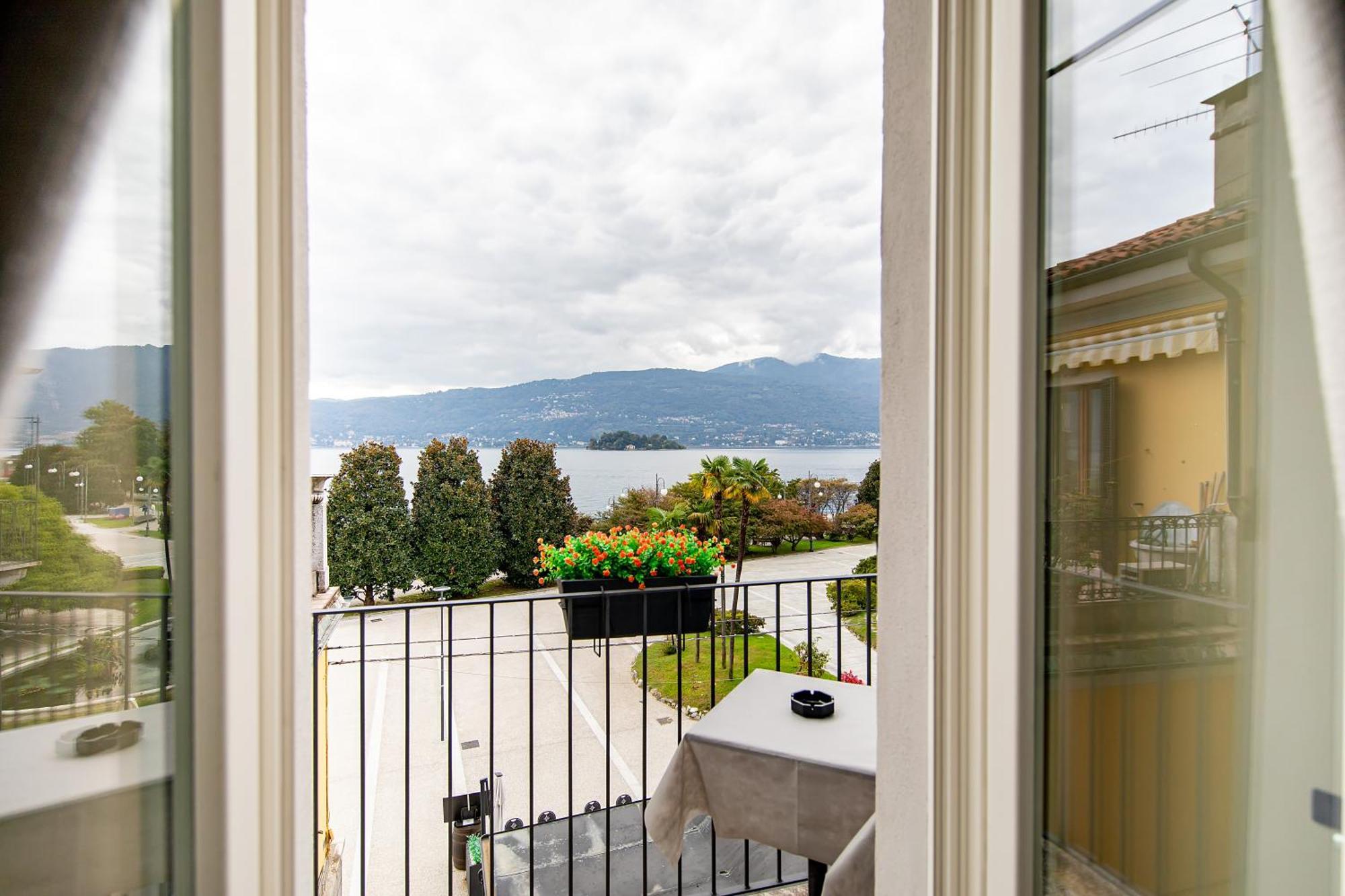 Hotel Novara Verbania Exterior photo