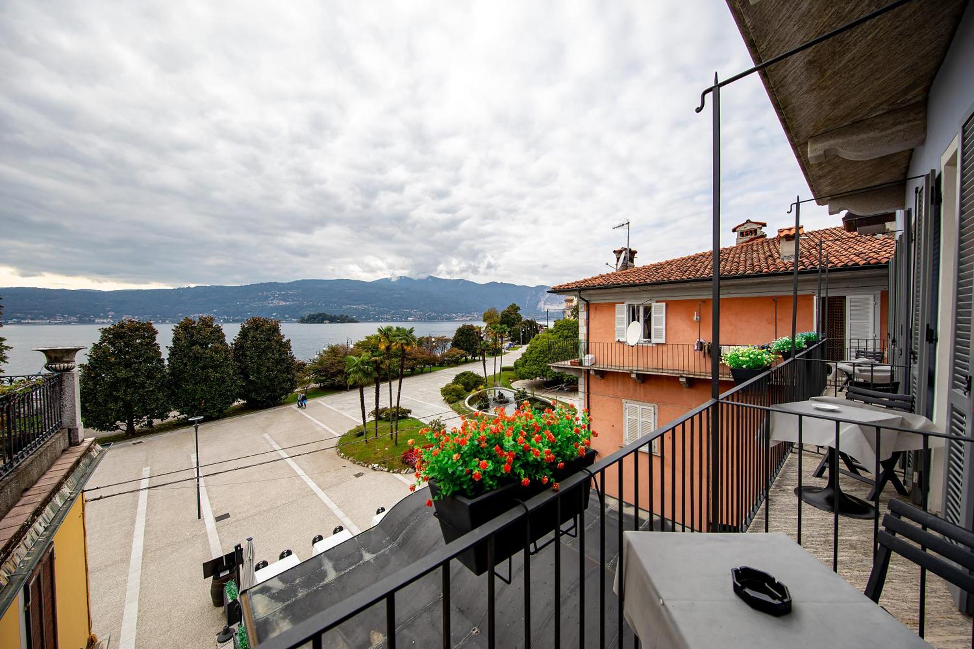 Hotel Novara Verbania Exterior photo