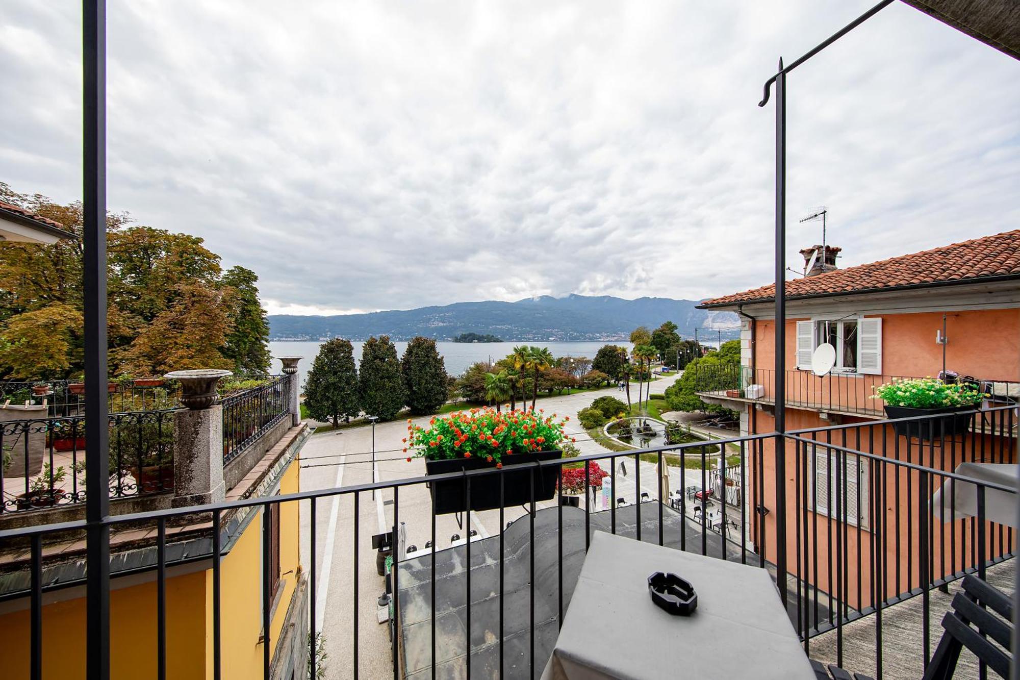 Hotel Novara Verbania Exterior photo