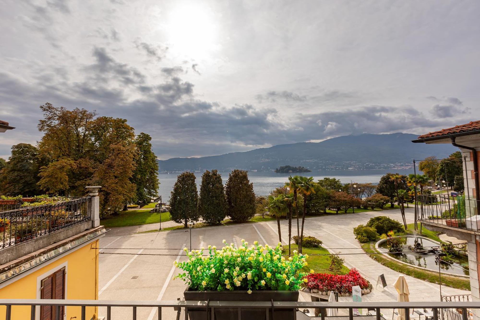 Hotel Novara Verbania Exterior photo