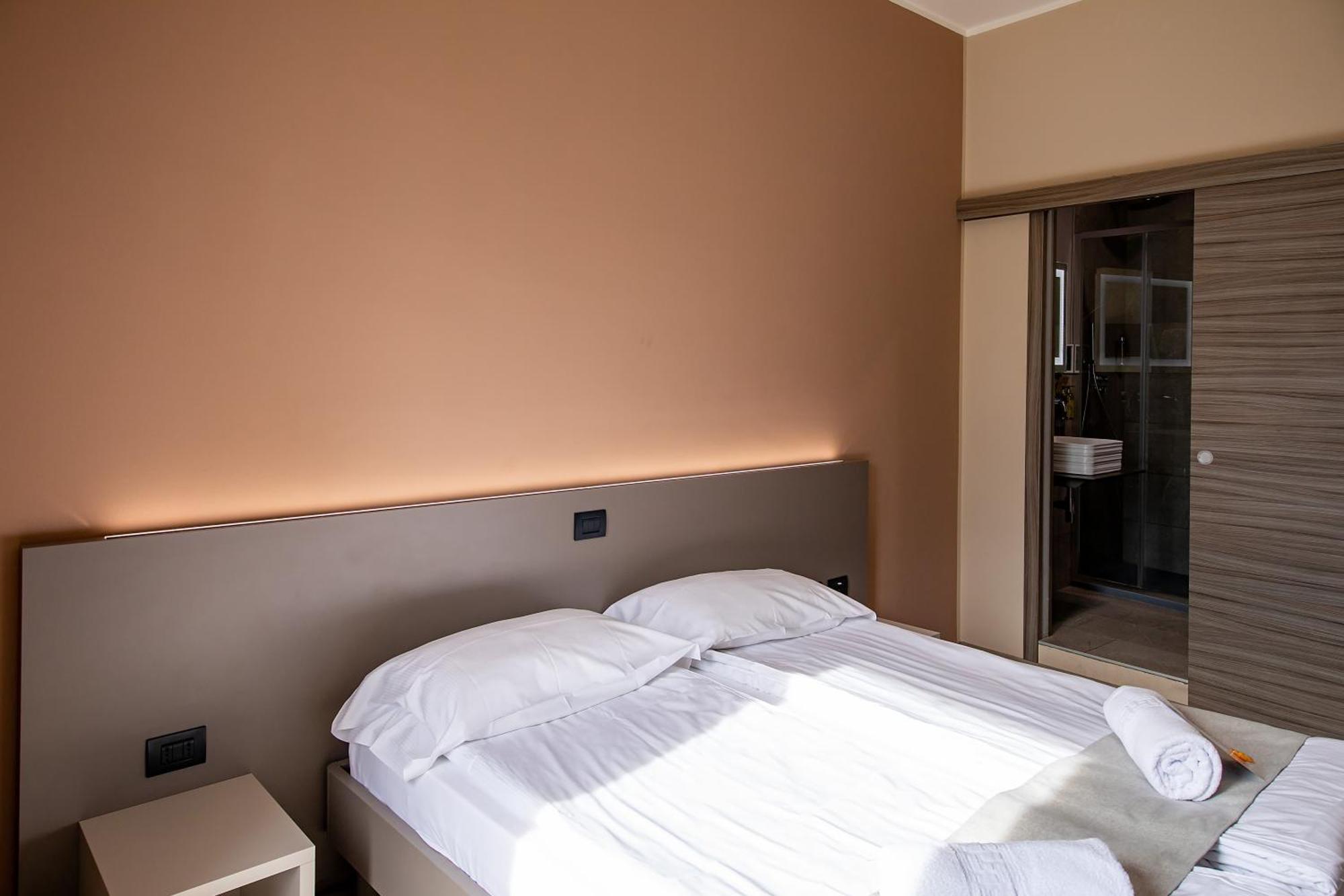 Hotel Novara Verbania Exterior photo